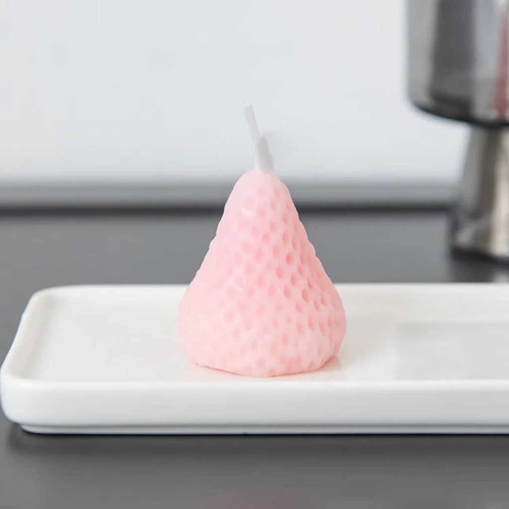 Strawberries-Shaped Aromatherapy Candles – Scented Event Candles | شموع عطرية بشكل فراولة، شموع معطرة للمناسبات